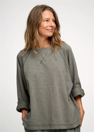 Earth sweat Khaki Gray Moshi Moshi 